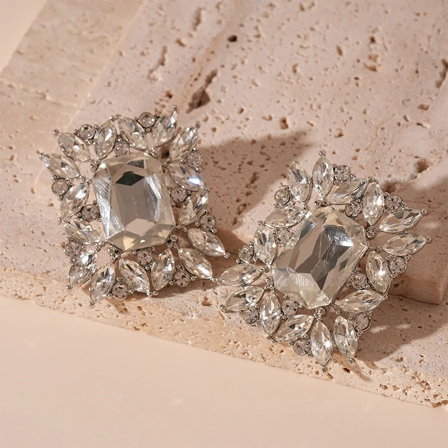 Elegant Costume Jewelry Set Wedding Large Crystal Earrings Multi Strand Bracelet and Imitation Pearl Choker Necklace for Women