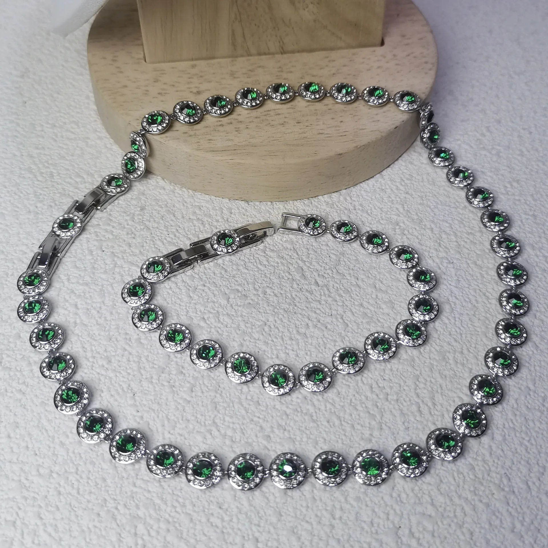 2025 New Original High Jewelry Set Collection Charming for Women Necklace Earrings Bracelet Best Wedding Gift