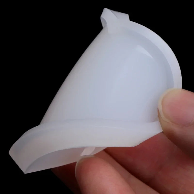 Silicone Heart Pendant Mold DIY Making Jewelry Resin Casting Craft Tool Dried Flower Resin Decorative DIY Hand Crafts