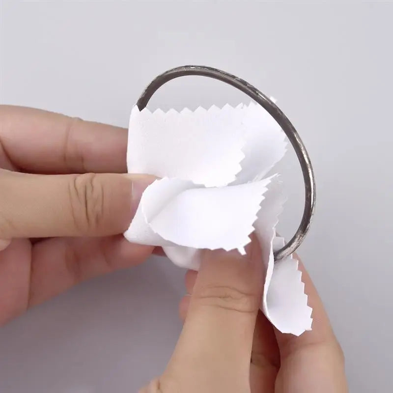 50Pcs/lot Polish Polishing Cloth Silver Color Cleaning Polishing Cloth Soft Clean Wipe Wiping Cloth For Silver Gold Jewelry Tool