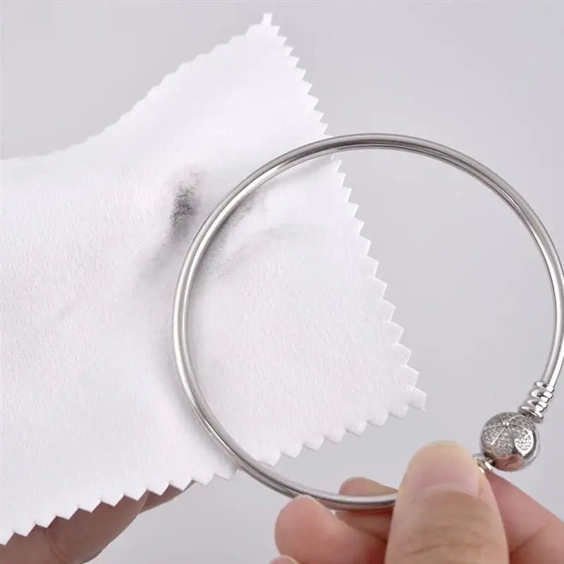 50Pcs/lot Polish Polishing Cloth Silver Color Cleaning Polishing Cloth Soft Clean Wipe Wiping Cloth For Silver Gold Jewelry Tool