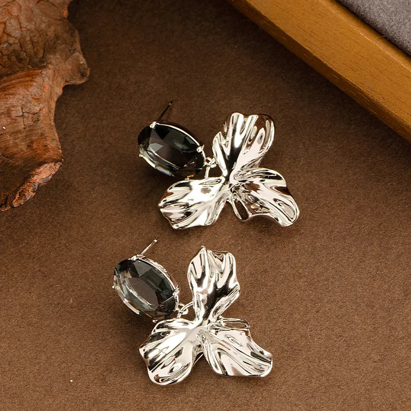 S925 Silver Needle Fashion Irregular Flower Diamond Zircon Earrings Femininity Versatile Premium Sense Plated Real Gold Earrings
