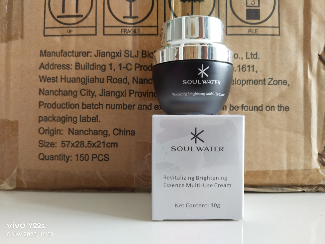 SOUL WATER Revitalizing Brightening Essence Multi-Use Cream Carton (100 Units)